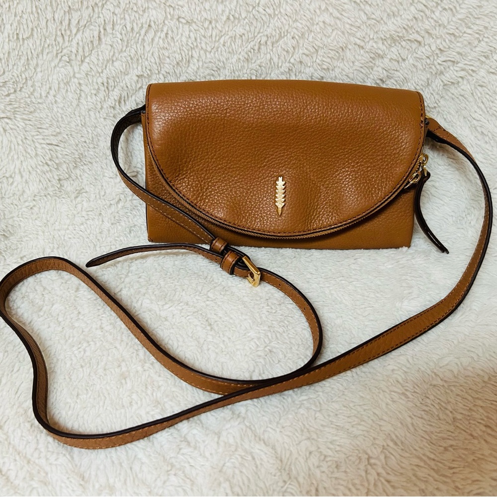 Thacker Nikki Leather Crossbody Bag